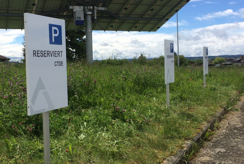 Parkplatzschild Leitsystem kennzeichnung von Parkplätzen